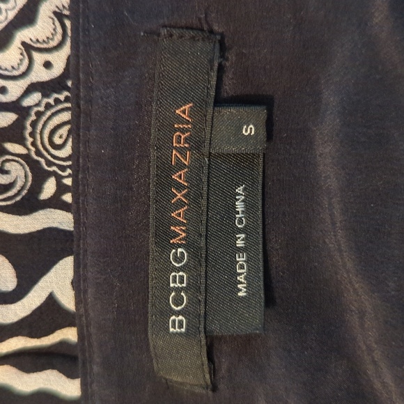 BCBG Max Azria sz S Silk Hanky Hem Asymmetrical Halter Style Zip Back Top - Picture 5 of 6